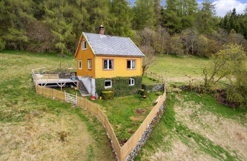 Lindas House | Idyllisk hytte på Leivestad