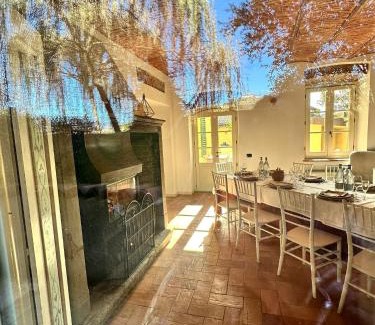 Montevecchia Bed & Breakfast | Il colombee location di riva Giovanna