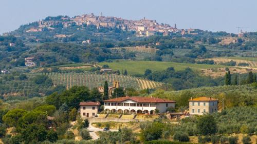 Cervognano Montenero Apartment | Il Girasole apartment with Panoramic Views