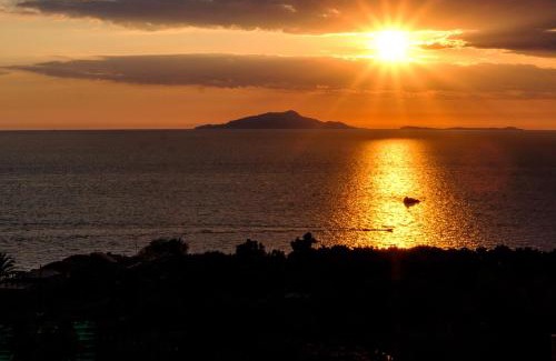 Schiazzano House | IL TULIPANO - sea view, roof terrace & sunset in villa