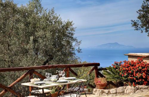 Schiazzano House | IL TULIPANO - sea view, roof terrace & sunset in villa