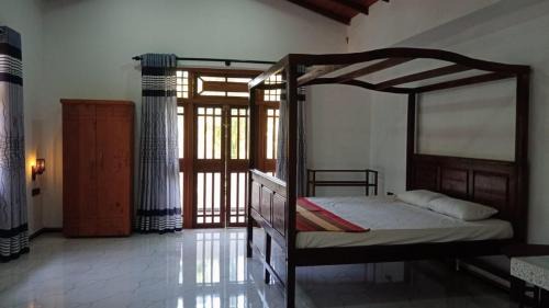 Thalaramba House | Ileesha Guest & Villa