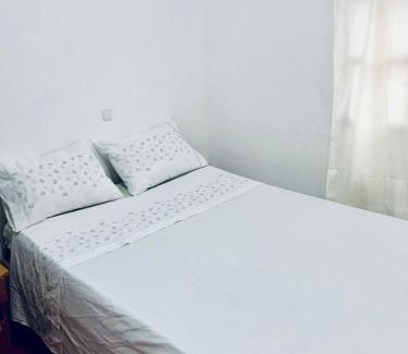 Caue Ilheu Das Rolas House | Ilhéu Castle