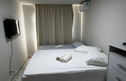 Ilheus House | Ilha do Fogo - Em frente à PRAIA - 2/4 com AR