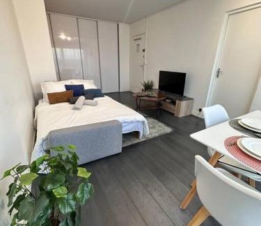 Quartier Saint-Clement - Jardin des Plantes Apartment | IMEPA Appart 47m2/Beau 2 pièces