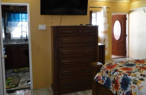 Greater Portmore House | Immaculate 2-Bed House in Greater Portmore