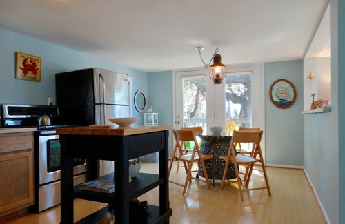 Tybee Island House | Immaculate and Pet Friendly 2 BR 2 Bath House on Tybee's North End!