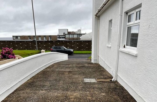 Portstewart House | Immaculate sea View 4-bed House in Portstewart