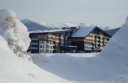 Razlog Apartment | Immaculate Studio Apartment near Bansko