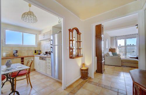 Riou - Petit Juas - Av de Grasse Apartment | IMMOGROOM - Terrace- Parking - Quiet place - CONGRESSBEACHES