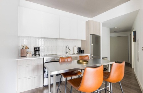 MIT Apartment | Impeccable Kendall Square 1BR w/Gym, near Shops & Dining, by Blueground