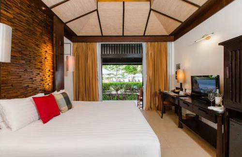 Patong Resort | Impiana Beachfront Resort Patong, Phuket