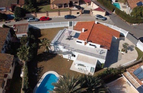 New Golden Mile Ski Chalet | Impressive 4 bedroom villa in Atalaya Isdabe