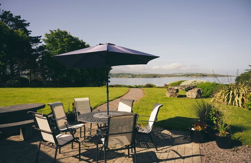 Lauragh House | IN?EAR SCÉINE., family friendly in Tuosist, County Kerry
