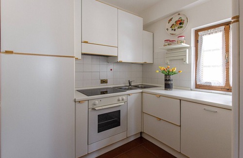 Cortina d'Ampezzo Historic Centre Apartment | In the centre with WIFI