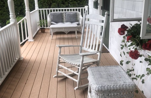 Village of East Hampton House | In the heart of East Hampton Village