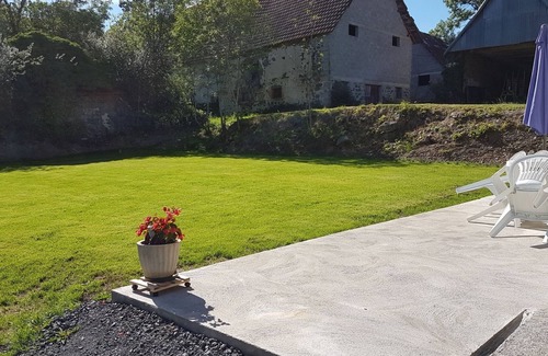 Perpezat Cottage | In the heart of the Auvergne volcanoes, the Gîte des jonquilles welcomes you
