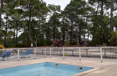 Maubuisson Apartment | In the heart of the pine forest between lake and ocean