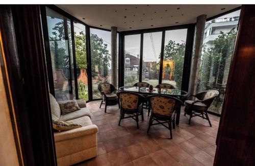 Novi Sad Villa | In the Town villa with garden and parking