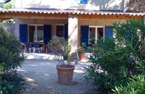 Sartene House | In the Tradicettu bay, 2,296 feet away from the beach, paradise site, quiet