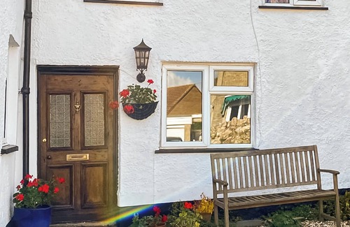 Wadeford Cottage | In this idyllic setting, the one-bedroom cottage in Combe St.