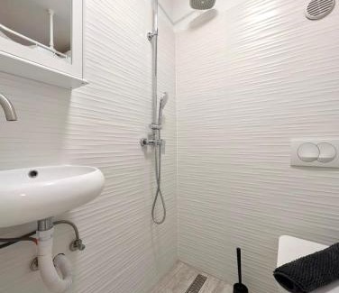 Sesvete Apartment | inactive Cozy Studio w Floor Heating