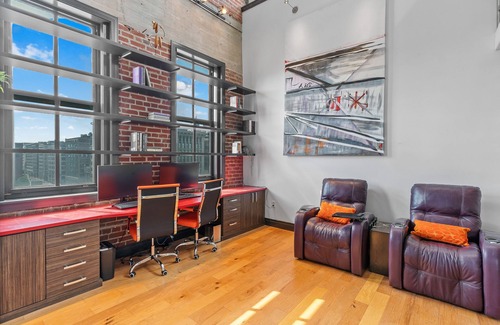 Downtown West House | Incredible 2 story city penthouse with rooftop pool, hot tub & views!