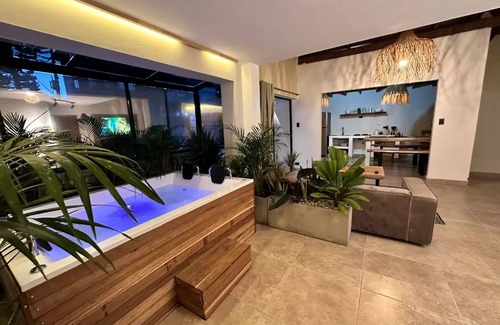 Lalinde House | Increible Casa con Jacuzzi en Poblado-lleras