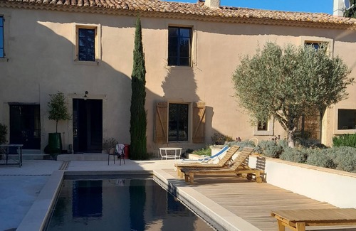 Manduel Other | independent apartment in farmhouse in the countryside with swimming pool