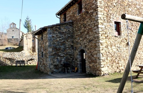 Pardines Cottage | Independent house, private barbeque. Pardines Valley. Girona Pyrenees