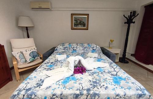 Quartu Sant'Elena House | Indigo Moon