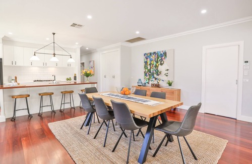 Mildura House | Indulge Luxury Homes - Dockside Marina