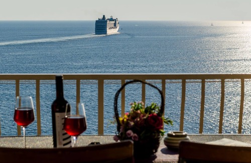 Lozica Apartment | Indy's Beach Apartments