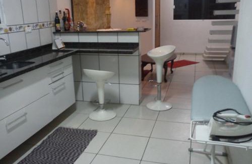 Santinho House | Ingleses/Santinho casa 850mts do mar.