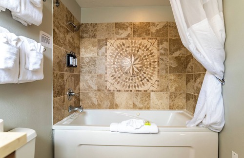 Seaside Hotel | Inn at the Prom Oceanfront Seaside