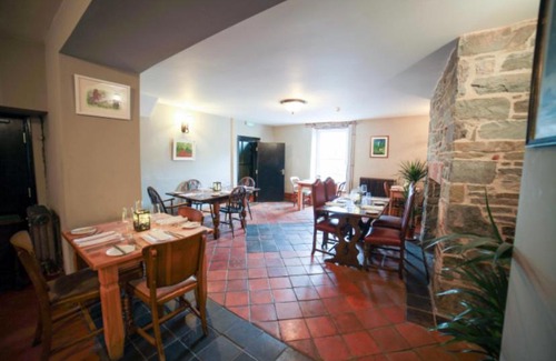 Llansteffan Hotel | Inn at the sticks
