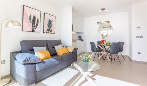 Cala Apartment | Intempo by Holuxe - 292 -29th floor