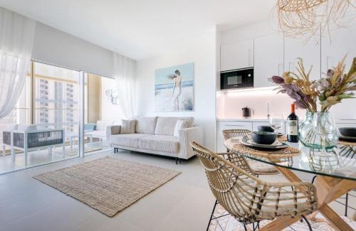 Benidorm Centro Apartment | Intempo Laguna Apartment