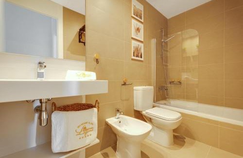 Benidorm Centro Apartment | Intempo Laguna Apartment