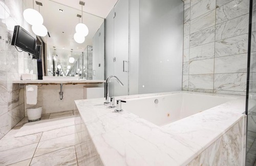Las Vegas Apartment | Intimo Palms Place Penthouse
