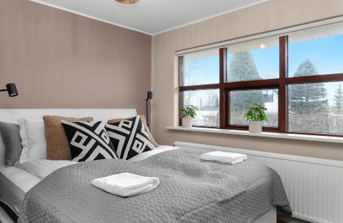 Breidholt Apartment | Inviting 2BR Haven in the Heart of the Suburbs