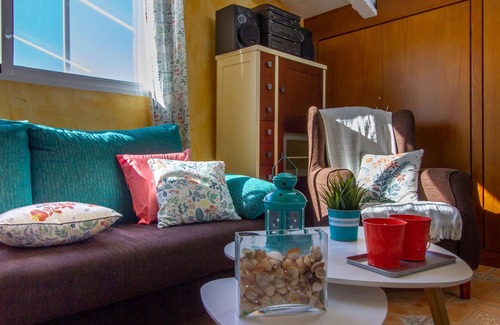 La Azohia Apartment | Inviting vacation apartment in authentic environment by the sea.