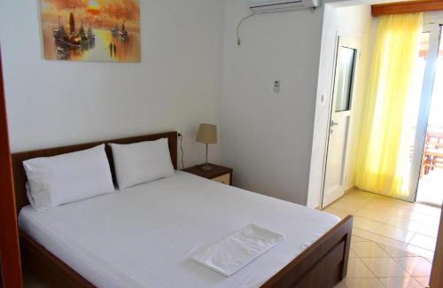 Himare Hotel | Ionio Rooms II
