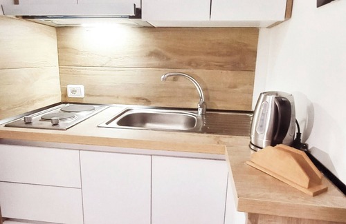 Tirana House | Isabel Rooms & Apartments
