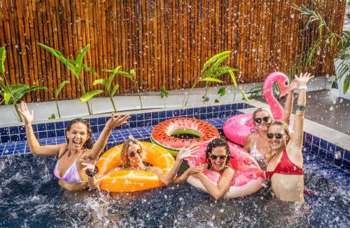 Koh Tao Hostel | Isla Tortuga Diving & Hostel