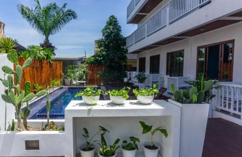 Koh Tao Hostel | Isla Tortuga Diving & Hostel