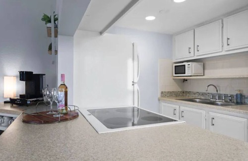 Sunset Beach Condo | Island Paradise - Beachfront Condo