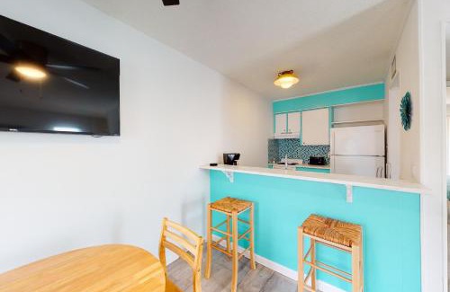 Gulf Shores Apartment | Island Villa 11