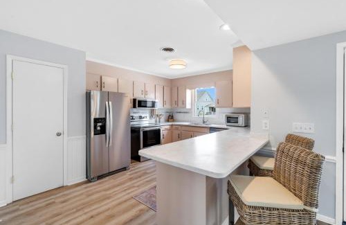 Ocean Isle Beach House | Isle Of A Time Brunswick Vacation Rentals Canal front with Boat slip