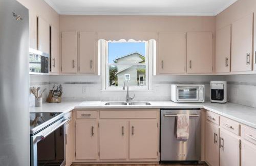 Ocean Isle Beach House | Isle Of A Time Brunswick Vacation Rentals Canal front with Boat slip